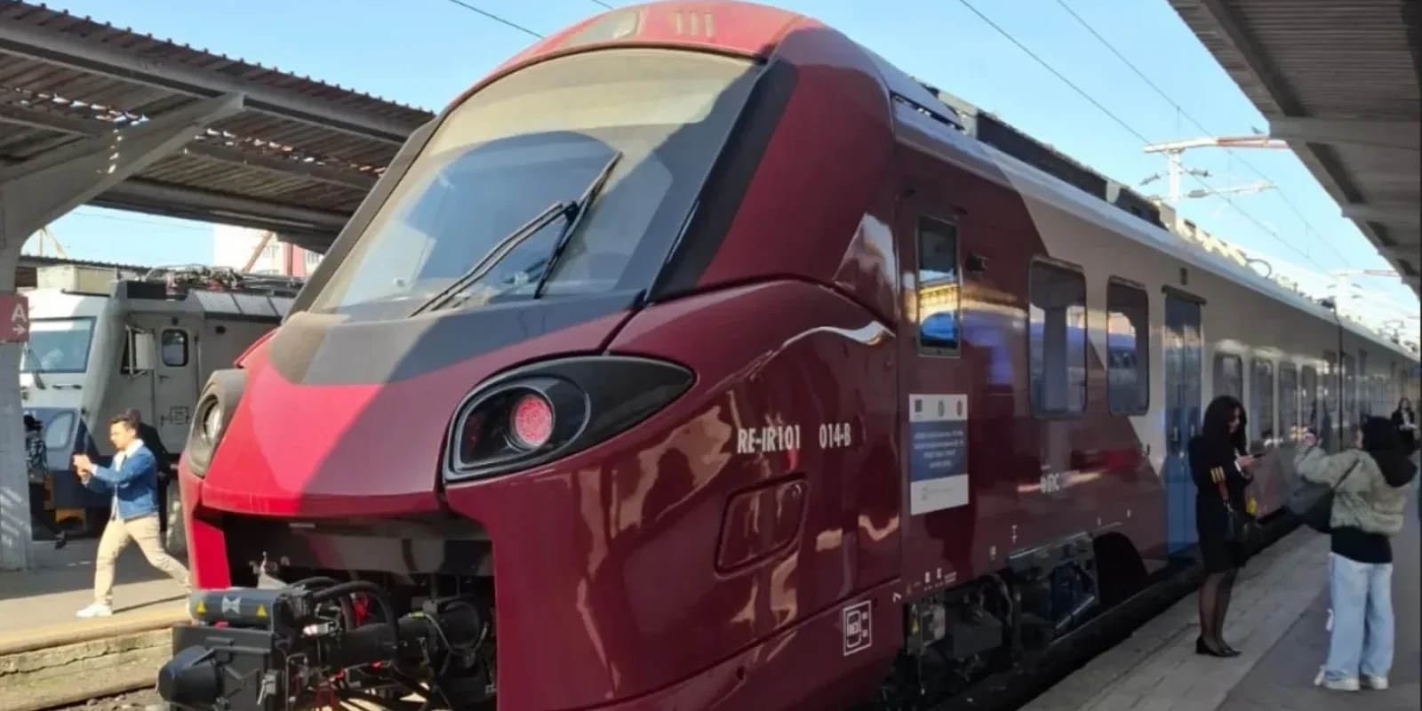 Coradia Stream, trenul viitorului, circulă între București și Brașov