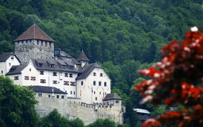 Tara din inima Europei, ascunsă turiștilor: Accesul se face doar cu trenul sau cu mașina