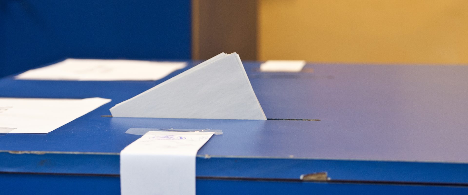 Prezență-record la urne în Ungaria: Alegeri parlamentare cu suspans