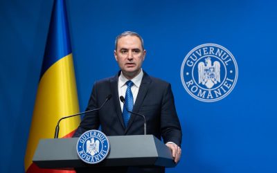 România, lăudată de Fitch: Deficit redus în T1! Urmează testul fiscal