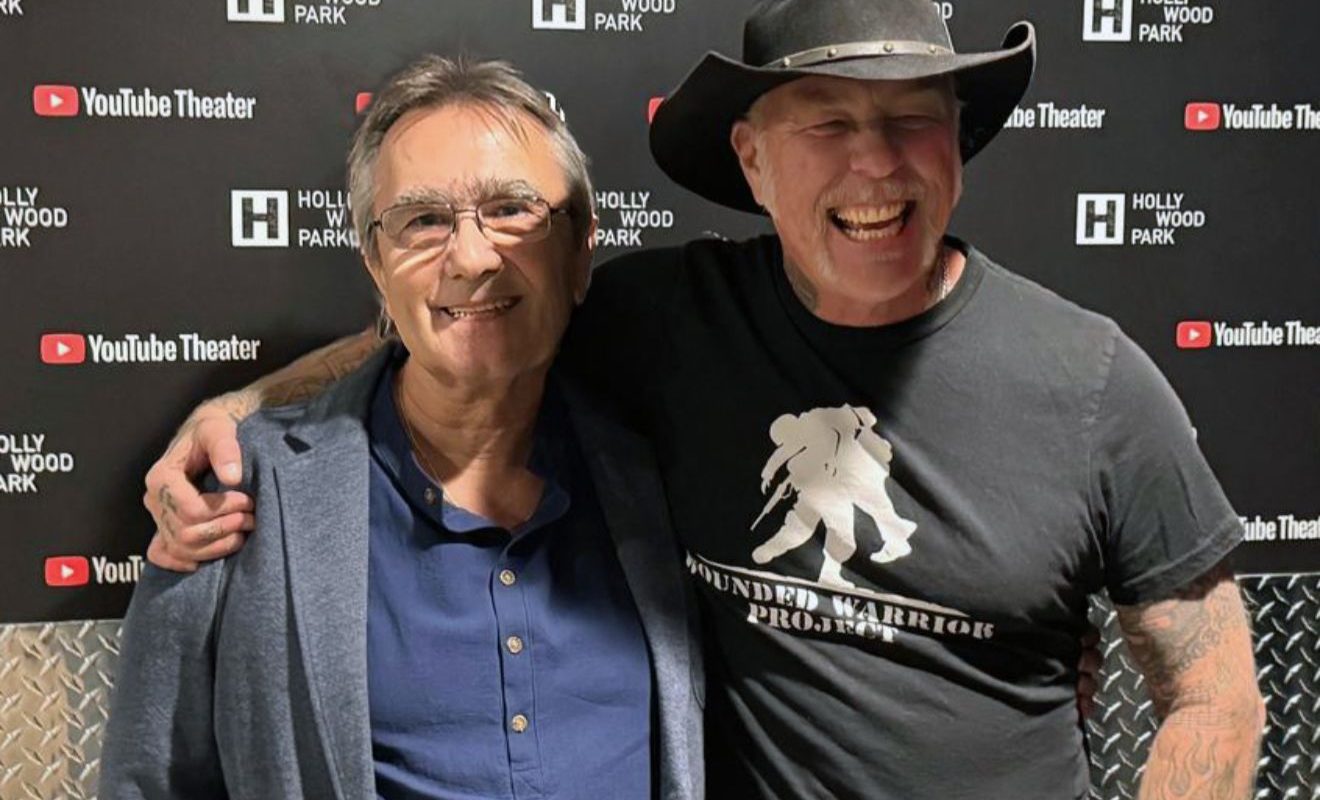Dino Muradian, românul care face opere de artă din chitarele rock-legende și colaborează cu Metallica