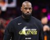 LeBron James: Negocieri cu Lakers, Warriors vizează reunion cu Davis