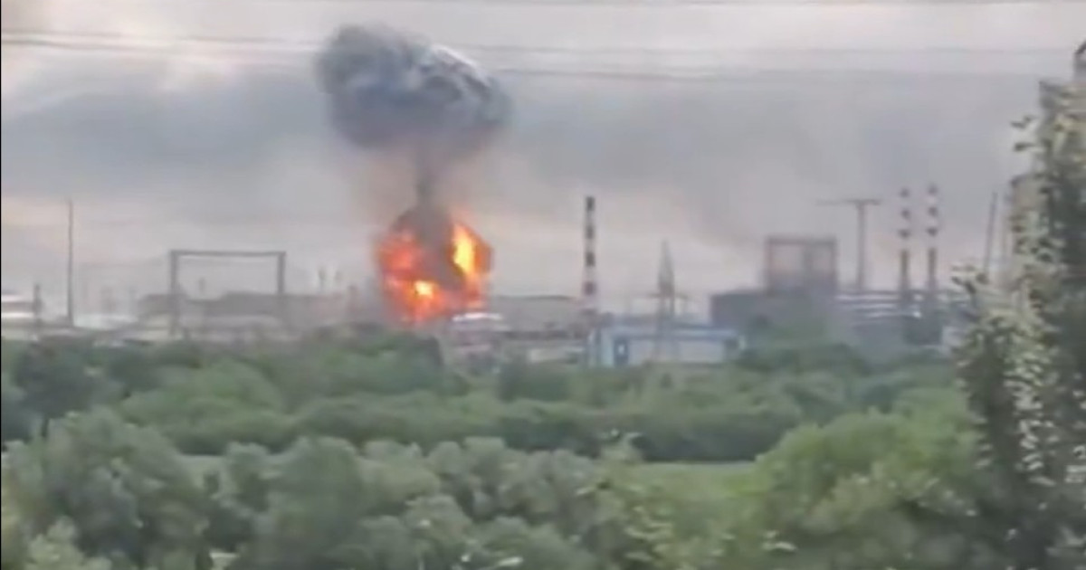 Rusia, lovită-n petrol: Rafinăria din Moscova, pe butuci