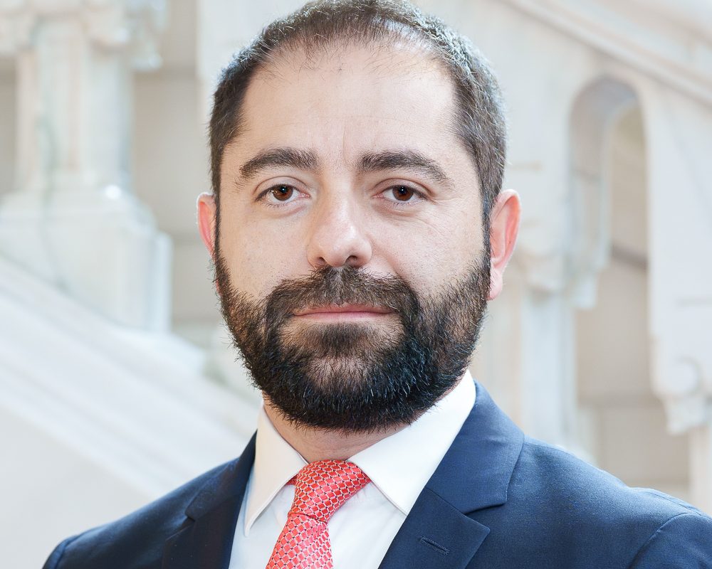 Radu Burnete: Pariuri pe un guvern stabil și responsabil