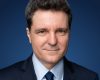 Rescrie acest titlu ca un jurnalist român experimentat. Între 55-70 caractere, captivant, direct. Stilul ziarelor Libertatea, Adevărul, HotNews. Titlu: Nicușor Dan susține o Declarație de presă la ora 18; Eugen Tomac, favorit pentru a fi nominalizat premier


REGULI STRICTE:
– Răspunde cu UN SINGUR titlu, nimic altceva
– Prima literă din titlu TREBUIE să fie MAJUSCULĂ
– NUMELE PROPRII CU LITERĂ MARE OBLIGATORIU: Donald Trump (nu donald Trump), Mircea Lucescu (nu mircea lucescu), București (nu București), România (nu românia), Europa (nu europa)
– Folosește DIACRITICE corecte: Ă, î, â, ș, ț (nu a, i, a, s, t). Exemplu: Mașină (nu masina), încă (nu inca), față (nu fata)
– Fără ghilimele în jurul titlului
– INTERZIS majuscule la fiecare cuvânt (Title Case). CORECT: „Controverse pe piața de inteligență artificială”. GREȘIT: „Controverse Pe Piața De Inteligență Artificială”. Doar prima literă mare + nume proprii
– Fără punct la finalul titlului
– Fără „Iată ce…”, „Află cum…”, „Descoperă…”, „Află acum”, „Surpriză:”
– Semnul de exclamare (!) este COMPLET INTERZIS în titlu – nu folosi ! niciodată
– SCRIE DOAR ÎN LIMBA ROMÂNĂ – dacă titlul original e în altă limbă, traduce-l
– Fără formatare markdown sau HTML