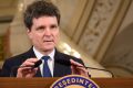 Guvernul: Investirea se amână după marți