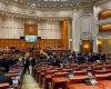 Cine dărâmă un guvern trebuie să construiască altul