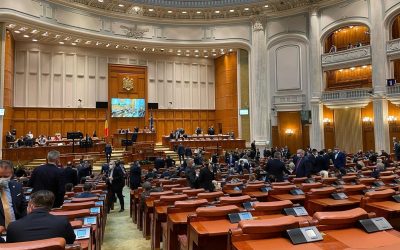 Cine dărâmă un guvern trebuie să construiască altul
