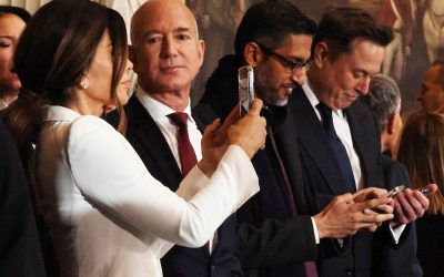 Bezos, Musk: Centre de date în spațiu, risc major pentru Pământ