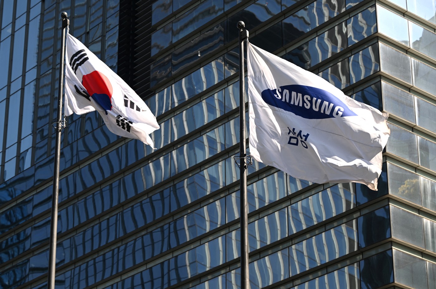 Samsung: 10 ani, miliarde și revoluția economiei Sud-Coreene