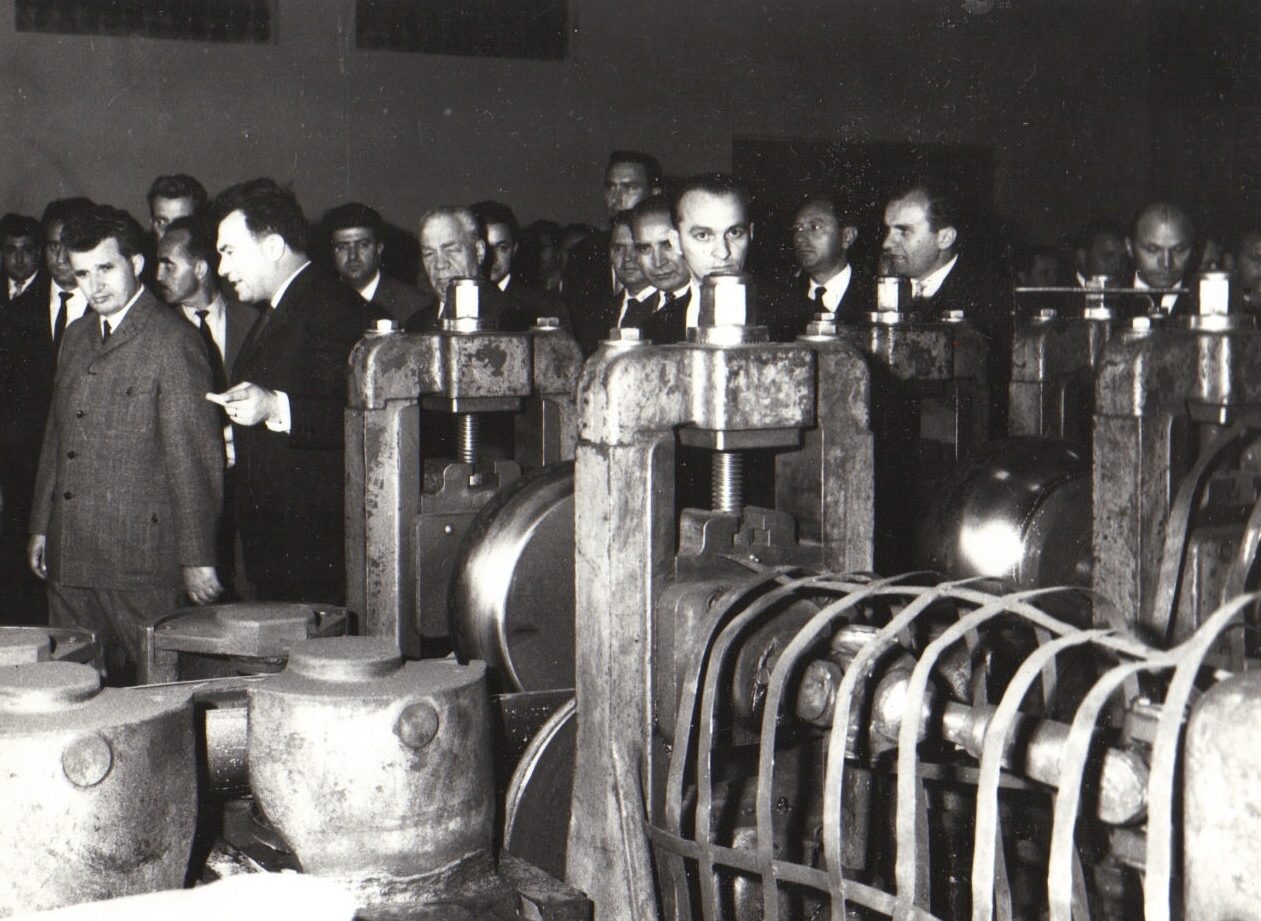 Industria comunistă: Ce mai producea „Fabricat în România” în ’89