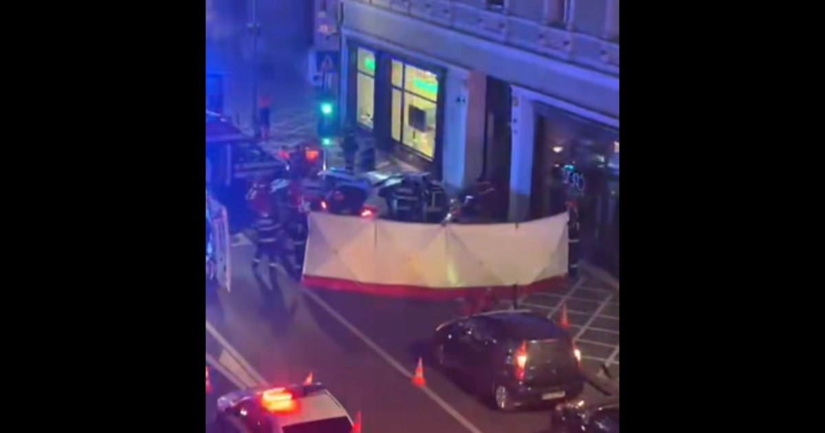 Tragedie în Brașov: Mașină pe trotuar, pietoni loviți, doi morți
