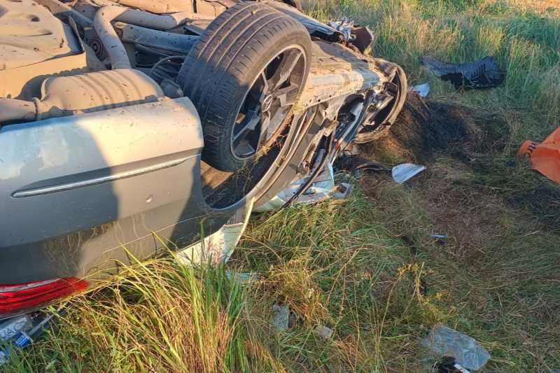 Brăila: Trei mașini, un mort și șase răniți pe DJ 221