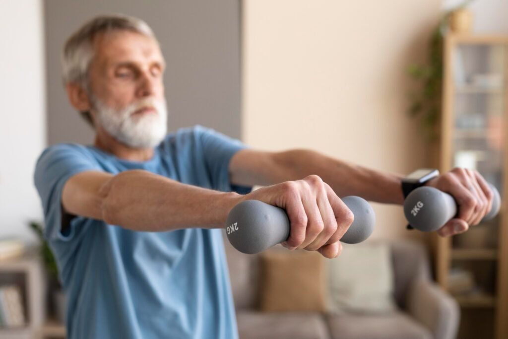 Tensiune arterială: 4 exerciții simple, acasă, în minute