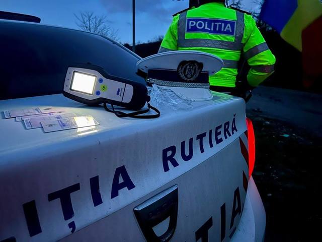 Accident grav pe DN 3 Călărași: 4 răniți, trafic blocat, SMURD la fața locului