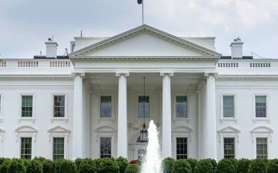 Trump numște un nou avocat la Casa Albă