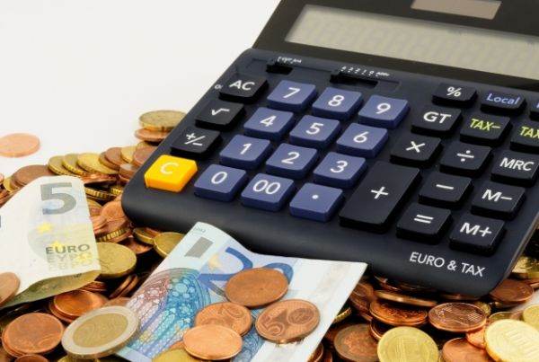 Euro crește: 5,2513 lei, curs valutar nou