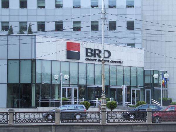 BRD-SG: Răzbate în economia fragilă