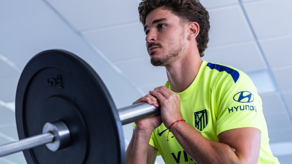 ȘOC: Fotbalist dorit insistent de FC Barcelona