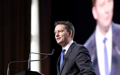 AUR în acțiune: Circ, gălăgie și populism