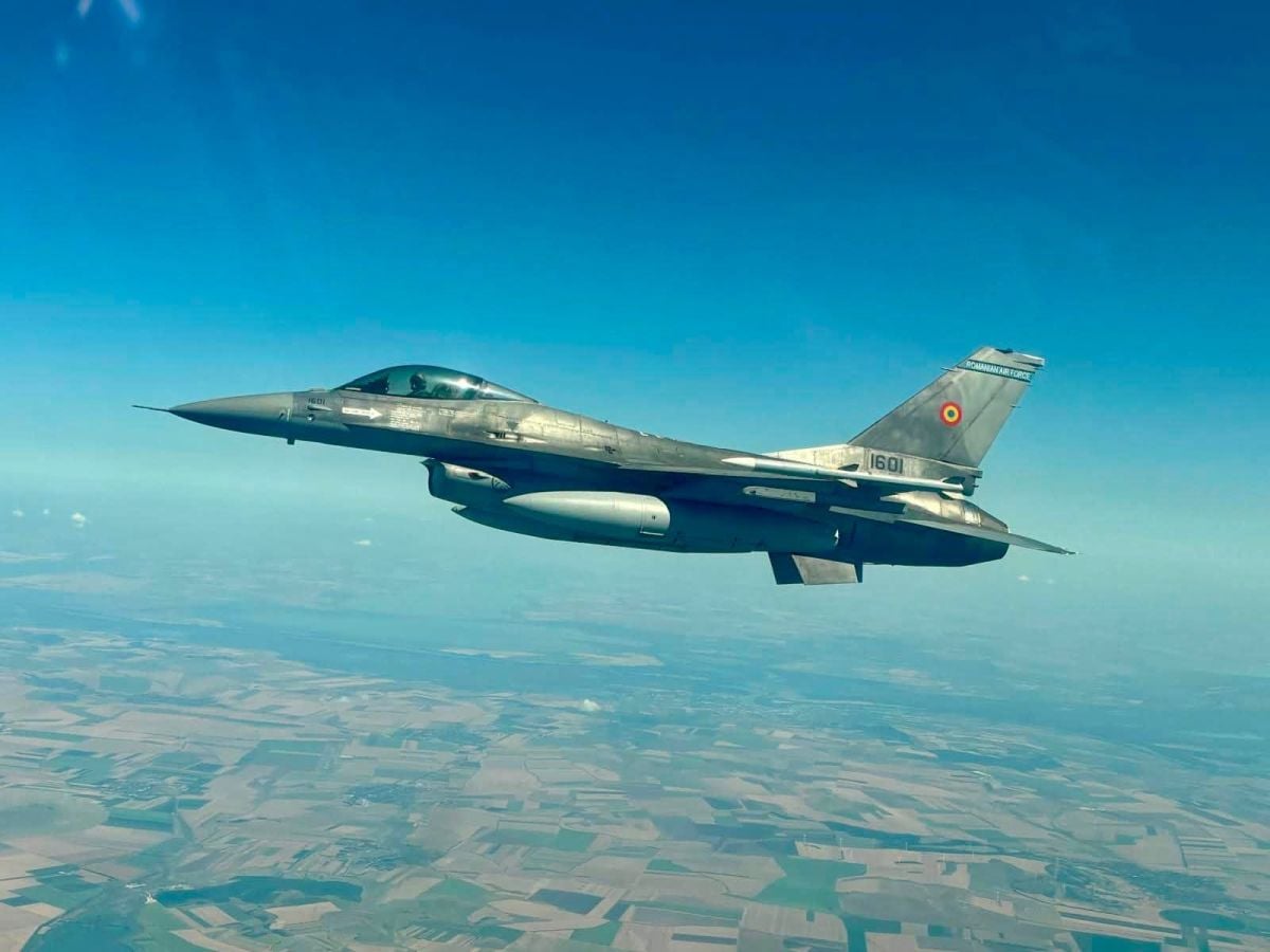 Avioane NATO, la Borcea, patrulează granița României