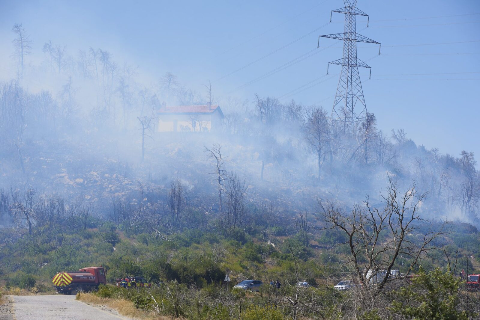 MAE: Niciun român rănit în incendiile din Grecia