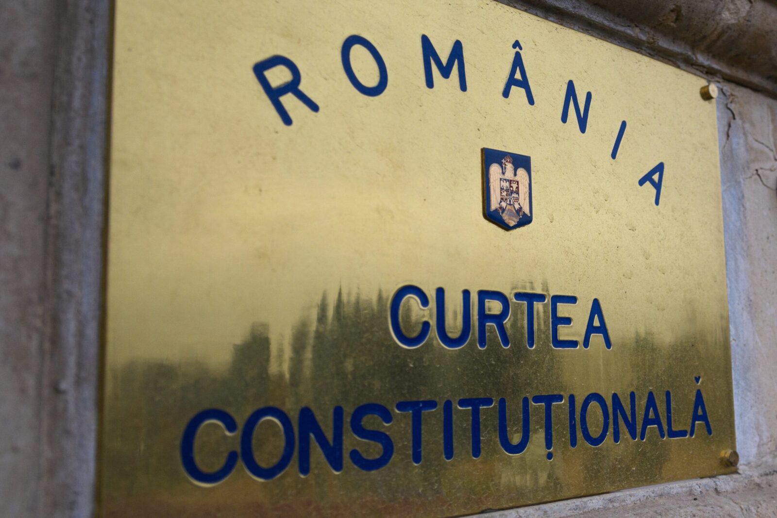 CCR, bătălie pe legea ANI: Nicușor Dan, PNL, USR contestă