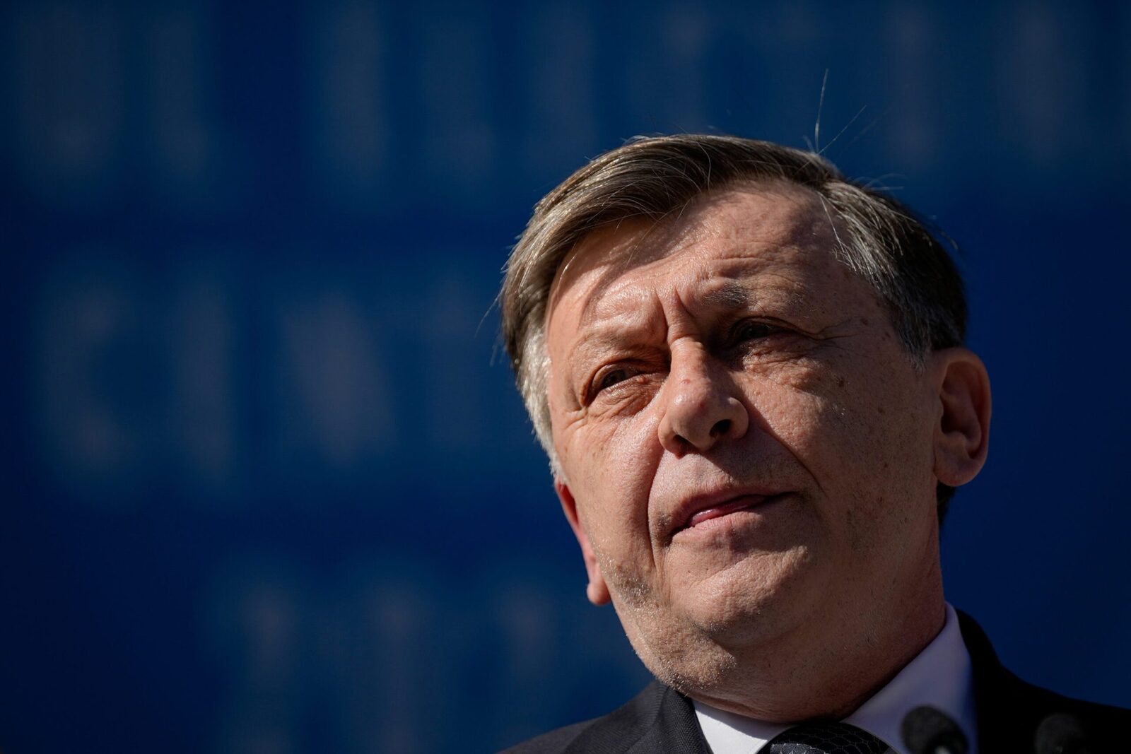 Antonescu îl atacă pe Miruță: „S-a lăcomit la imagine”
