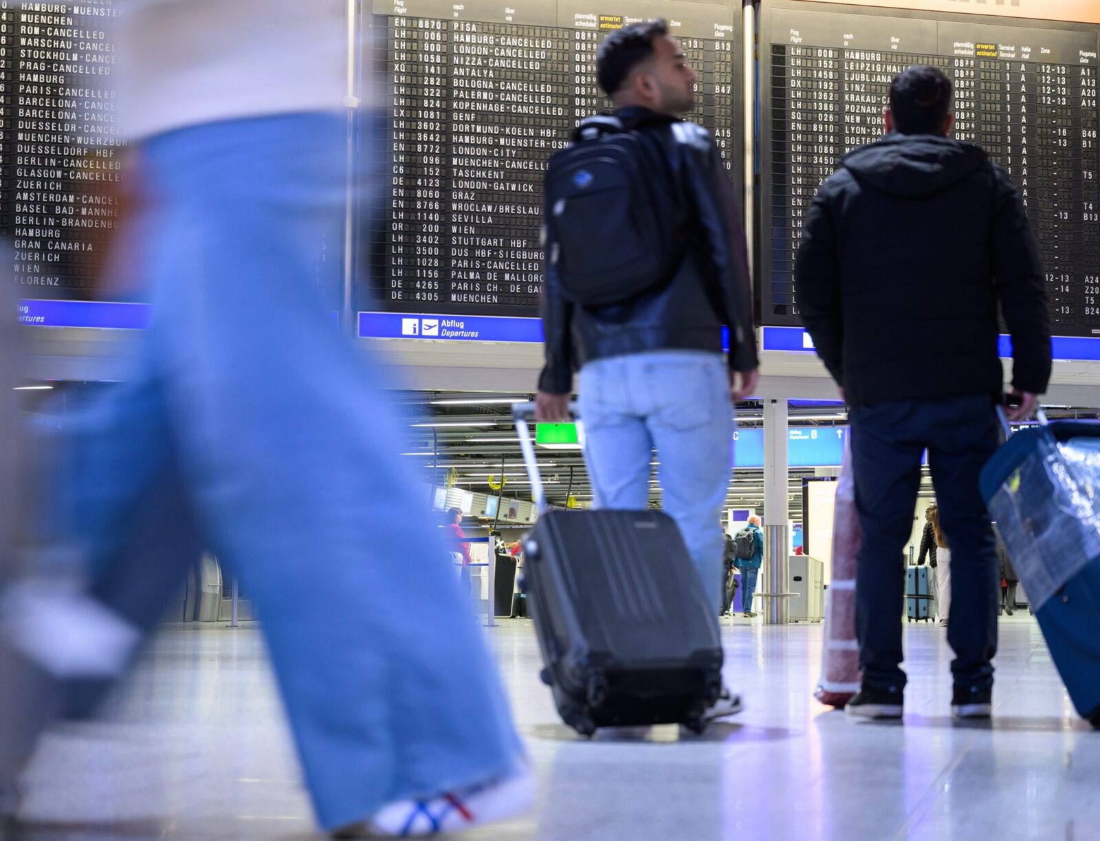 Focarmalarie în Frankfurt: Un mort pe aeroport!