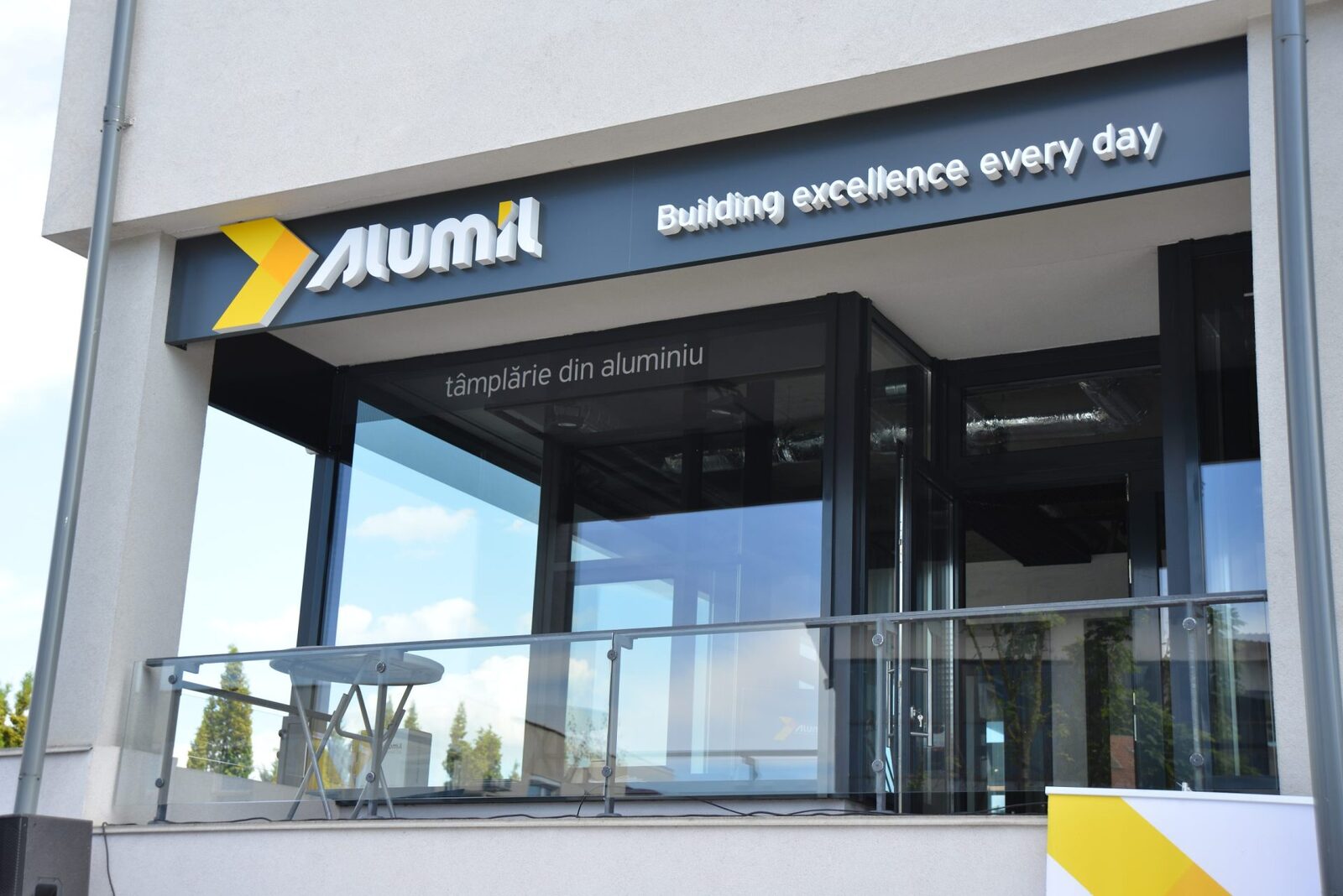 Alumil România: Afaceri în creștere cu 3,4% la jumătatea anului 2026