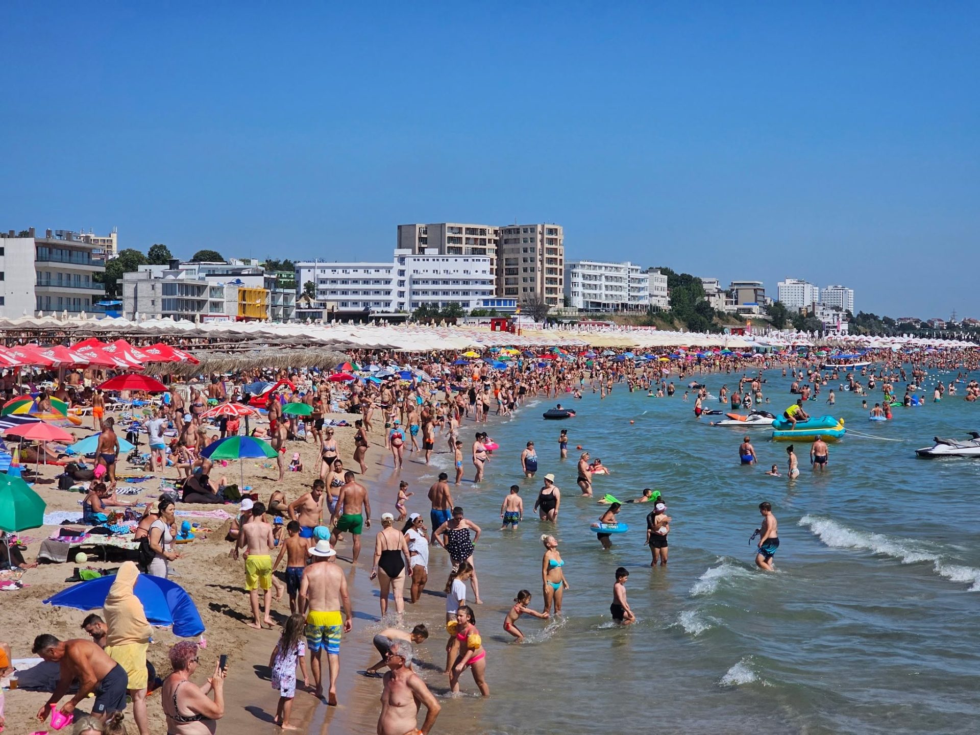 Eforie Nord 2026: Weekend fără excese, dar cu prețuri mari