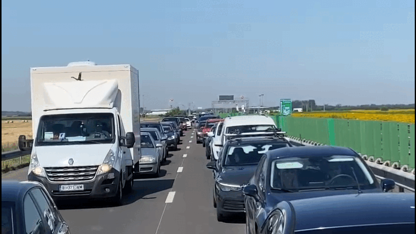 Accident cumplit pe Autostrada Soarelui: Șase mașini implicate