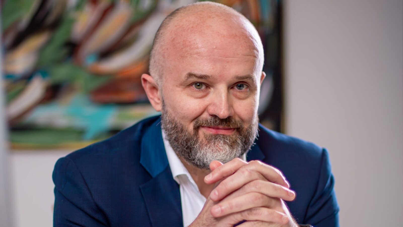 LIH Group, profit în creștere: Focus pe asigurări