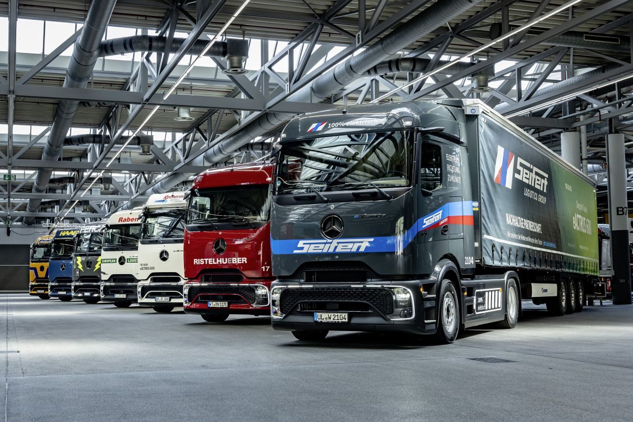 Daimler Truck, penalizări uriașe pentru ținte CO2 ratate
