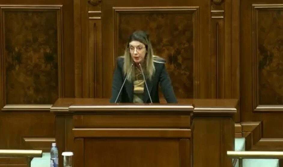AUR cere 71.000 euro pentru biodiversitate, după CCR