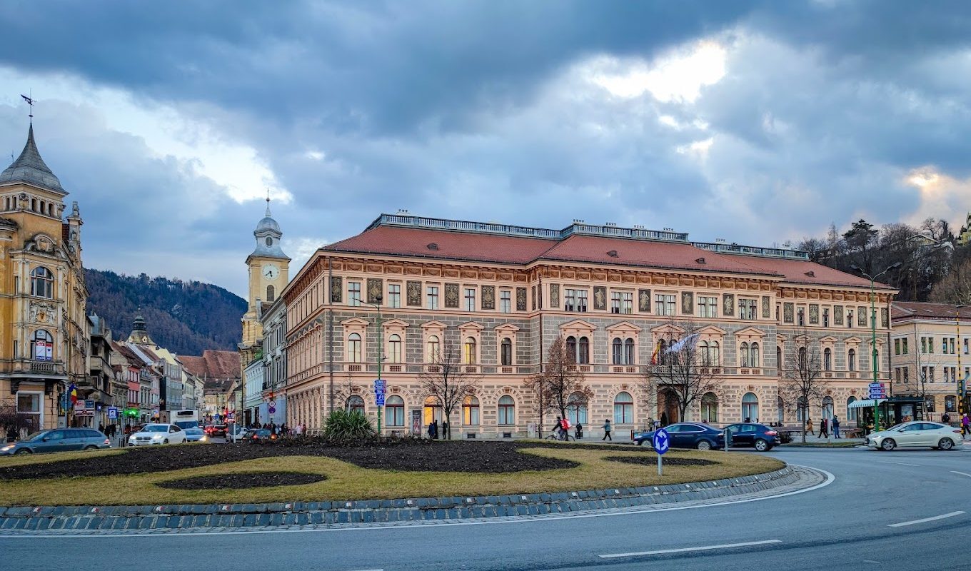 România: O facultate, golită de studenți. A pierdut jumătate