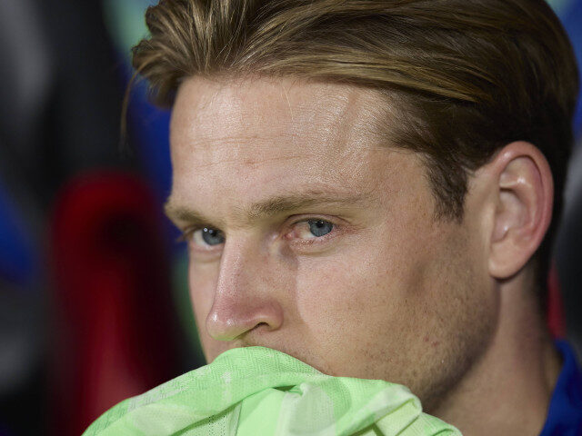 Frenkie De Jong a refuzat-o pe Barcelona!