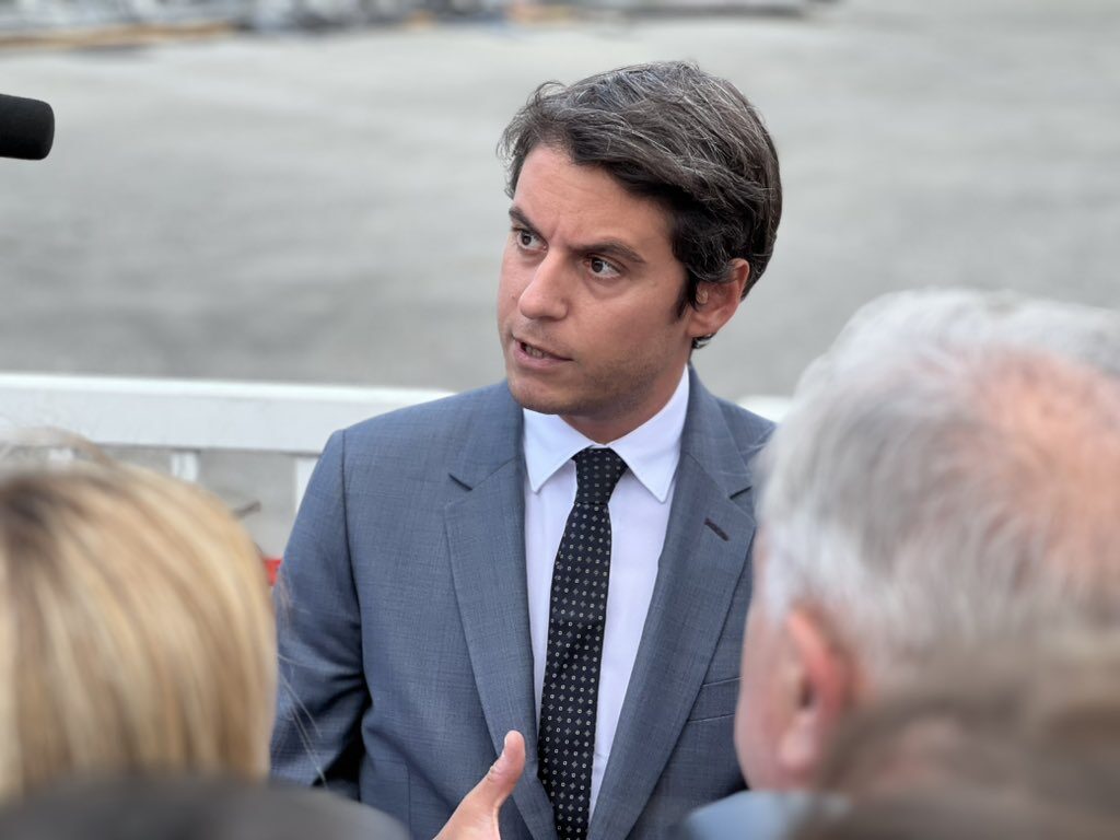 Attal depune plângere: Președinte francez acuză ingerință rusă