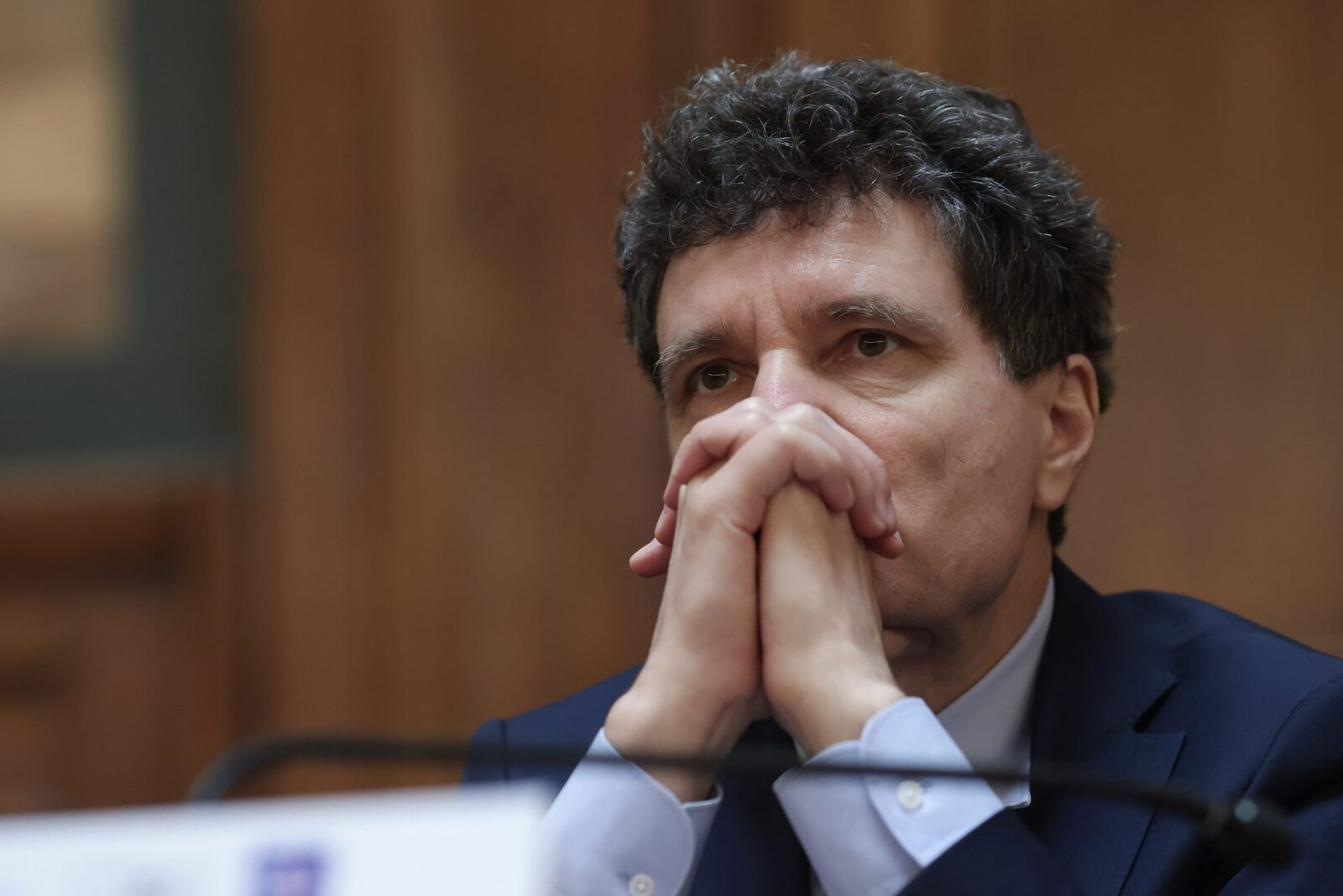 Nicușor Dan caută soluții politice. Consilierul: „Problema e în altă parte”