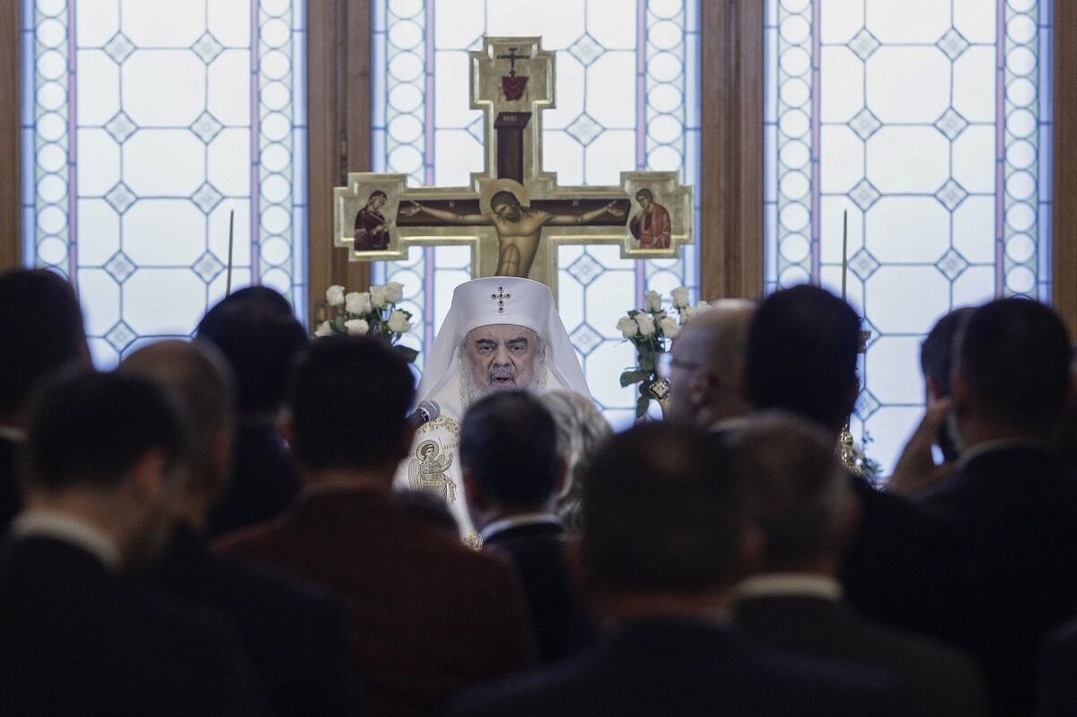 Ora de Religie: Identitate, credință și rugăciune în familie