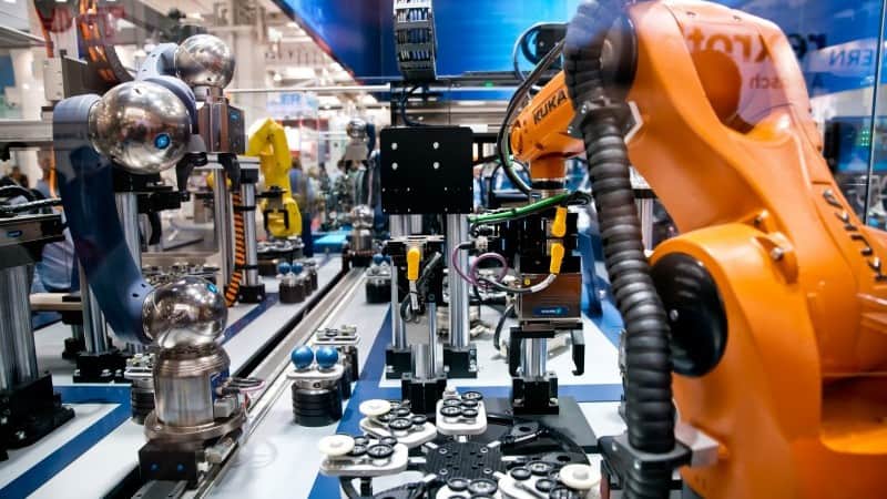 Economia Germaniei, peste așteptări, dar riscuri de stagnare persistă