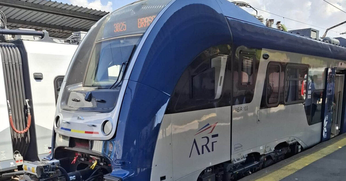 Trenul PESA, dezastru: O oră întârziere și căldură insuportabilă în vagoane