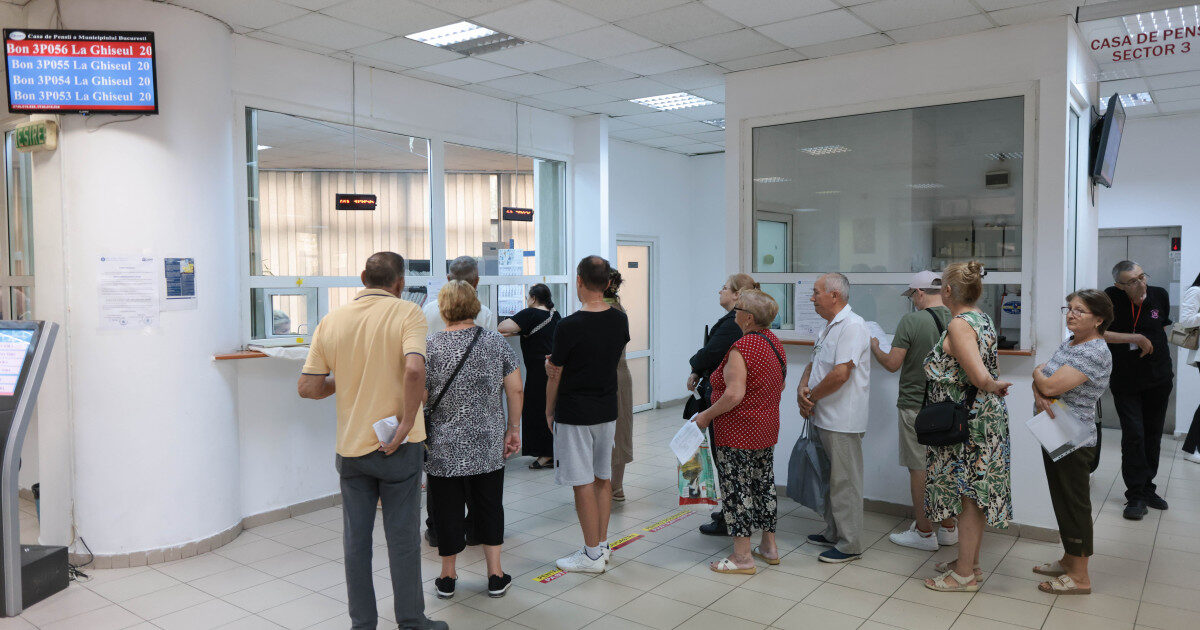 Schimbare majoră la acte: Cine scapă de drumul la ghișeu din august