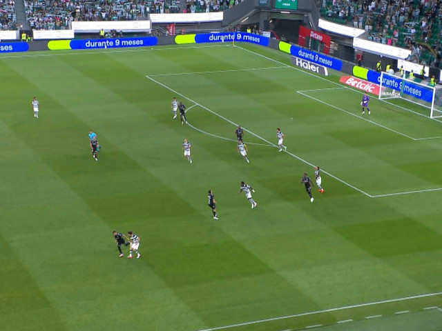 Sporting zdrobește Guimaraes 3-0. Gol superb în Portugalia