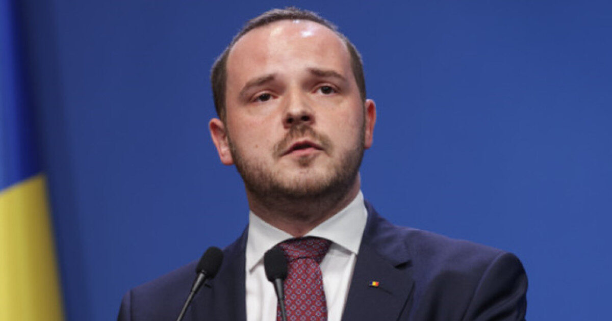 Rogobete, atac virulent la Bolojan: „Îl plimb prin spitale, nu se milogesc după bani”