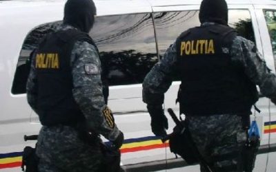 Hunedoara: Tată își sechestrează copilul de 2 ani, amenință cu moartea