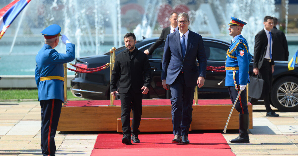 Zelenski, apel către Vucic: Ucraina nu tolerează îndoiala