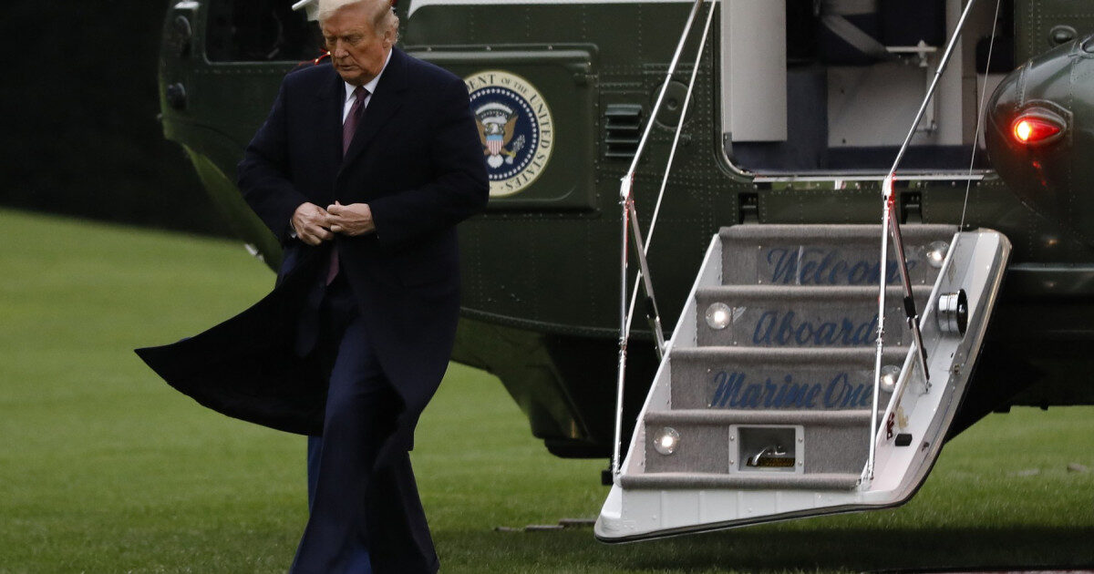 Trump, elicopter și avion de linie, la un pas de catastrofă în SUA
