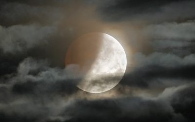 Eclipsa Lunii pe 28 aug 2026: Când o vedem din România