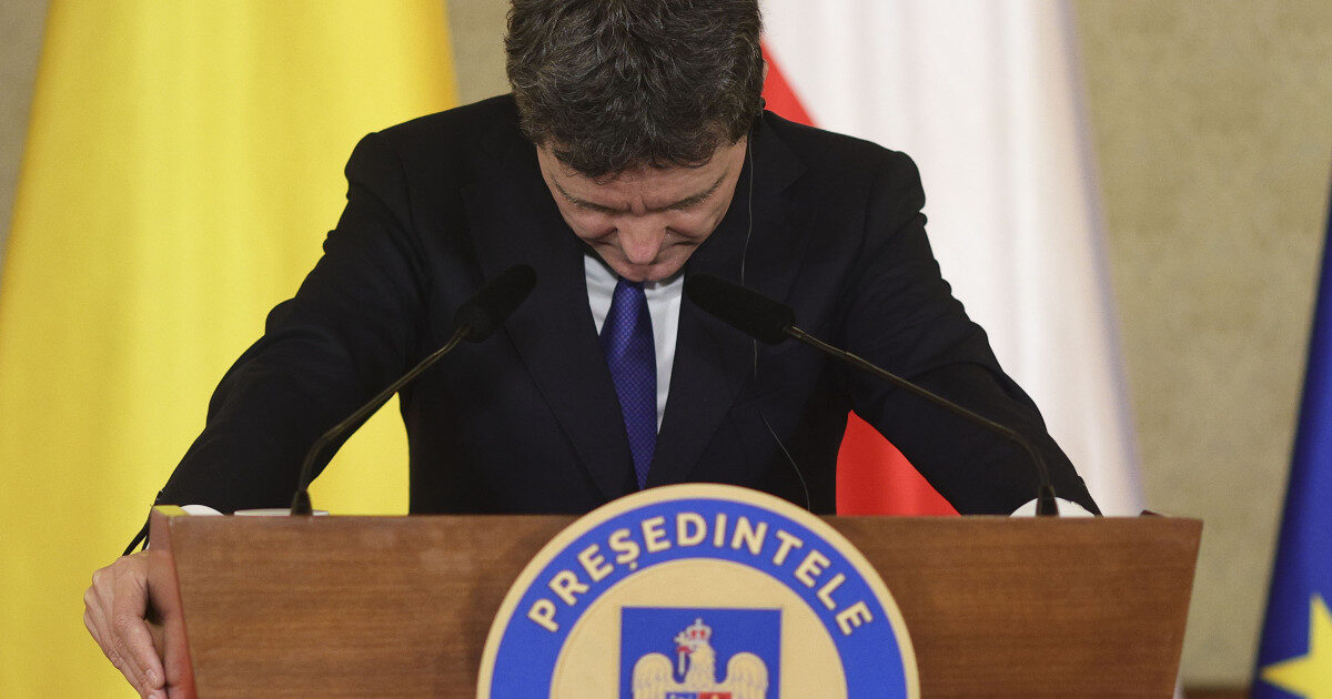 AUR vrea să știe cine susține suspendarea lui Nicușor Dan